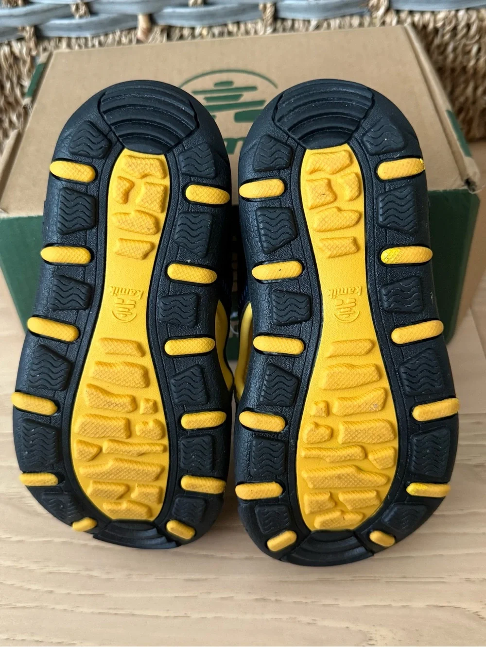 Kamik Kids' Navy and Yellow Outdoor Sandals size 10
